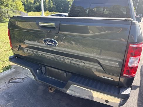 Used 2018 Ford F150 XLT w/ Equipment Group 302A Luxury AWD/4WD image 8