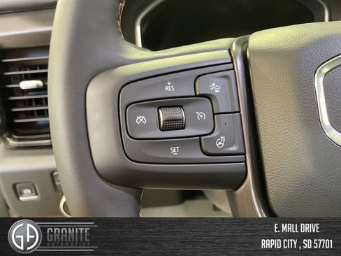 New 2026 GMC Sierra 2500 AT4 w/ AT4 Premium Plus Package AWD/4WD image 32