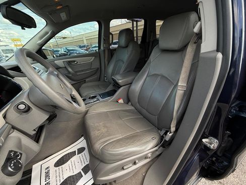 Used 2017 Chevrolet Traverse LS image 13