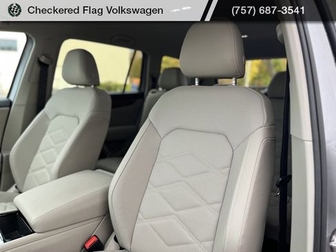 New 2026 Volkswagen Atlas SE image 29