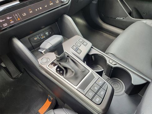 New 2026 Kia Sportage SX image 15