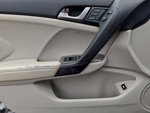 Used 2010 Acura TSX Sedan FWD image 14