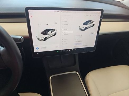 Used 2022 Tesla Model 3 Long Range AWD/4WD image 11