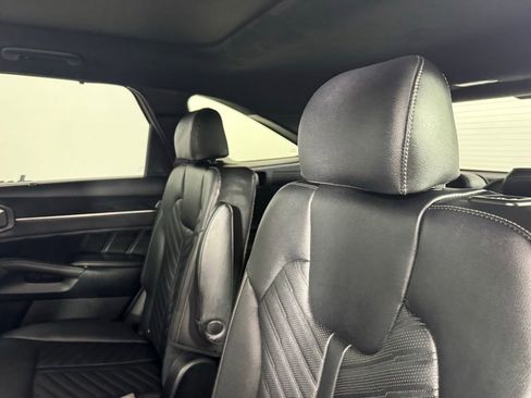 Used 2025 Kia Sorento SX Prestige image 30