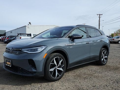 Used 2023 Volkswagen ID.4 Pro S image 1