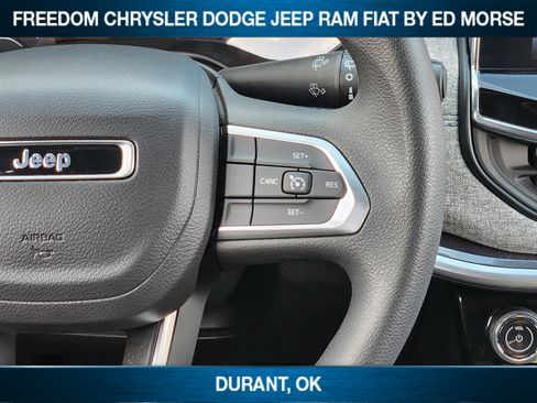 New 2024 Jeep Compass Sport w/ Mopar Graphics Package image 20