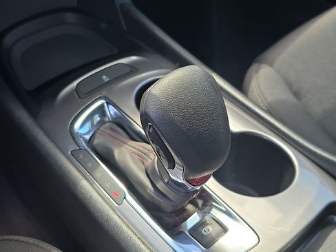 Used 2022 Chevrolet Malibu RS image 30