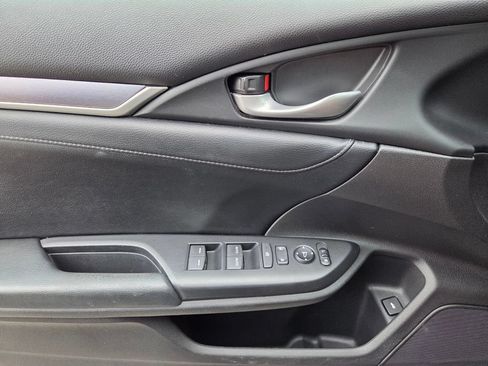 Used 2016 Honda Civic Touring image 20