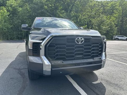 Used 2025 Toyota Tundra SR5 w/ TRD Off-Road Package AWD/4WD image 11