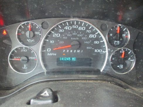 Used 2020 Chevrolet Express 4500 w/ Power Convenience Package image 10