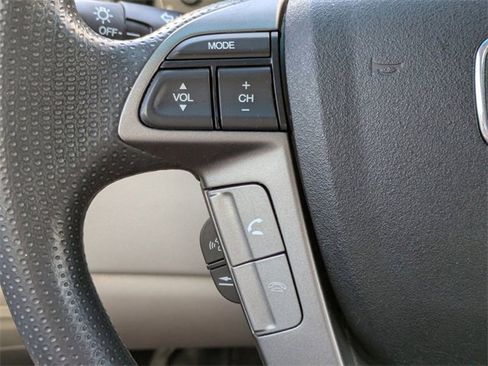 Used 2012 Honda Odyssey EX image 28