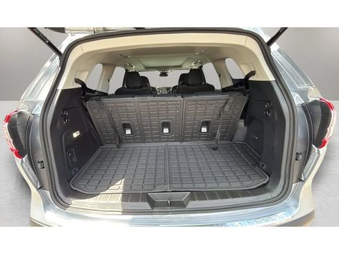 Used 2026 Subaru Ascent Limited AWD/4WD image 32