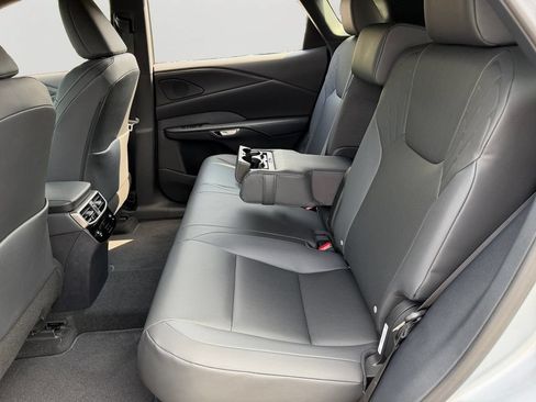 New 2026 Lexus RX 350h AWD/4WD image 8