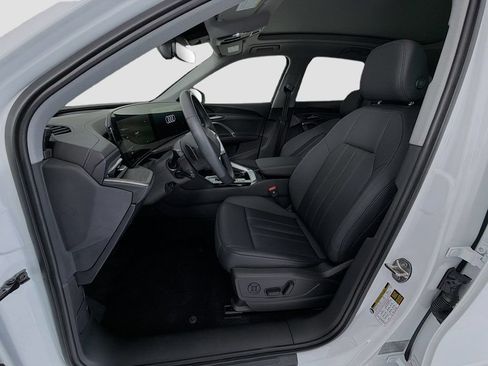 Used 2025 Audi Q5 Premium AWD/4WD image 19