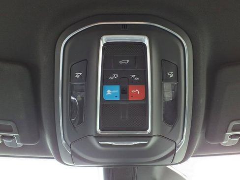 Certified 2024 Jeep Grand Cherokee Altitude AWD/4WD image 25