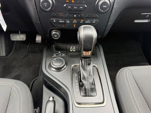 Used 2019 Ford Ranger XLT w/ Equipment Group 302A Luxury AWD/4WD image 16