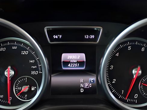 Used 2017 Mercedes-Benz GLE 350 4MATIC image 19