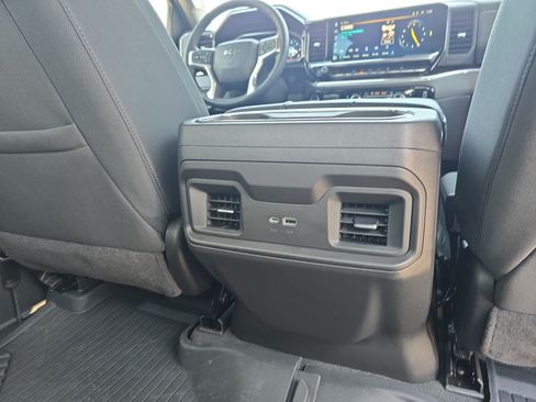 Used 2023 Chevrolet Silverado 1500 LT Trail Boss w/ Protection Package AWD/4WD image 12