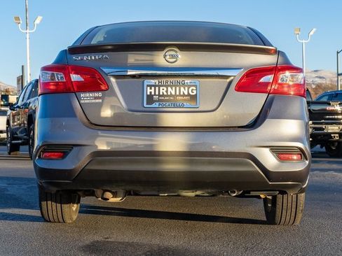 Used 2019 Nissan Sentra S w/ Appearance Package image 28