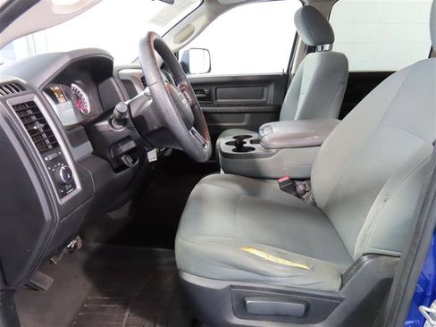 Used 2017 RAM 1500 Express image 16