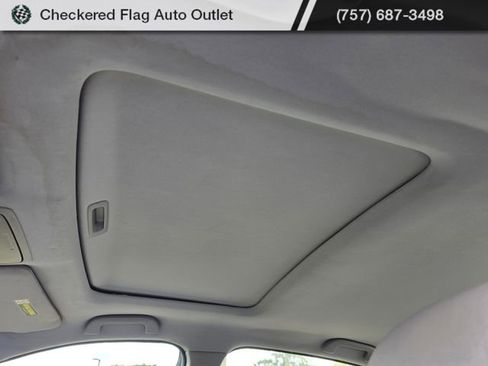 Used 2011 Honda Accord EX-L image 9