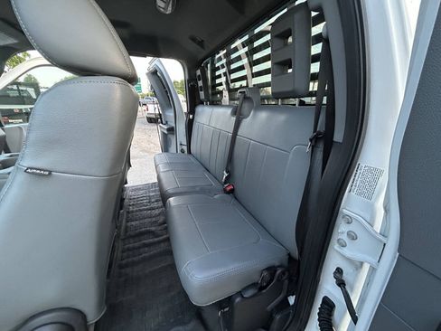 Used 2012 Ford F550 4x4 SuperCab Super Duty w/ XL Value Pkg image 21