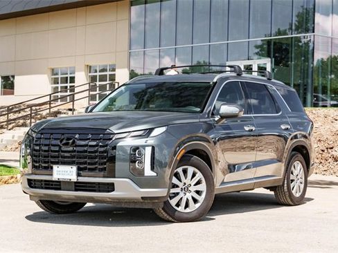 New 2025 Hyundai Palisade SEL image 2