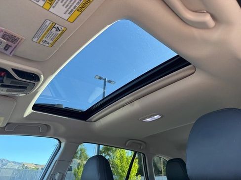 Used 2025 Subaru Outback Limited w/ Popular Package #2 image 36