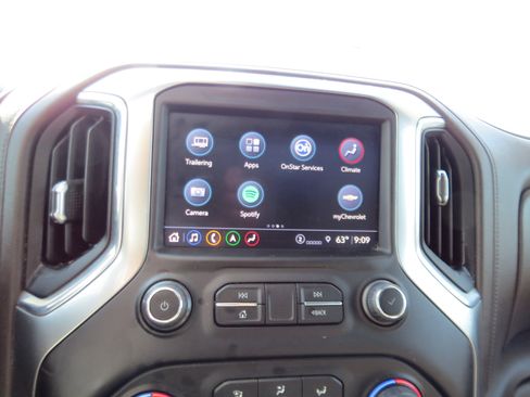 Used 2021 Chevrolet Silverado 1500 LTZ w/ Technology Package AWD/4WD image 27