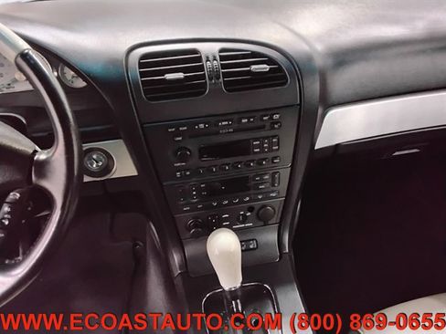 Used 2003 Ford Thunderbird Deluxe image 12