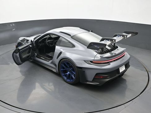 Certified 2025 Porsche 911 GT3 RS RWD image 23