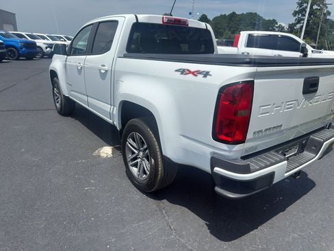 Used 2022 Chevrolet Colorado W/T w/ Custom Special Edition AWD/4WD image 7