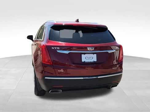 Used 2017 Cadillac XT5 Luxury w/ Driver Awareness Package AWD/4WD image 7
