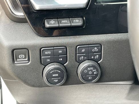 Certified 2024 Chevrolet Silverado 3500 High Country w/ High Country Premium Package AWD/4WD image 36