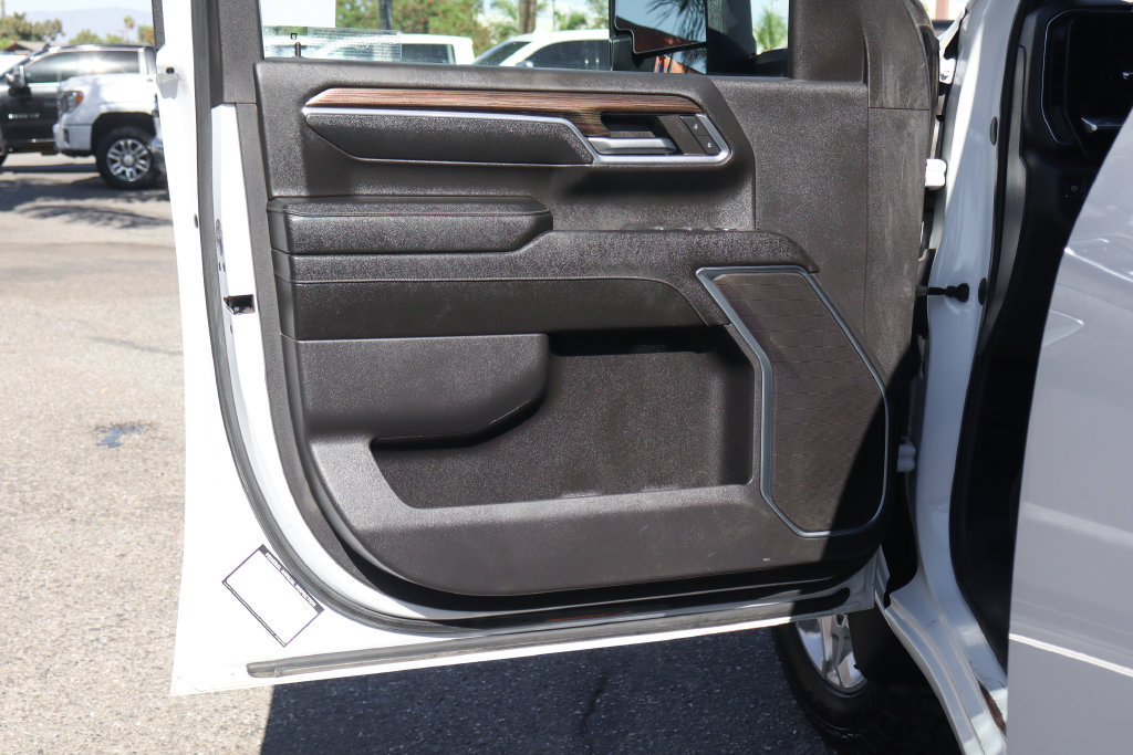 Used 2024 Chevrolet Silverado 2500 LT w/ All Star Edition AWD/4WD image 18