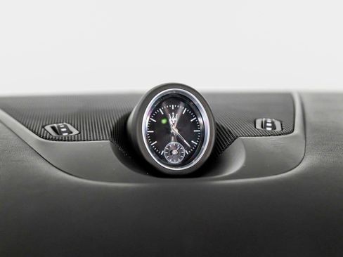 Used 2023 Maserati Levante GT AWD/4WD image 39