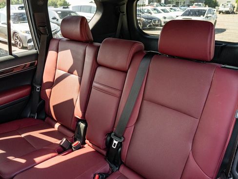 Used 2023 Lexus GX 460 Premium w/ Premium Package AWD/4WD image 18