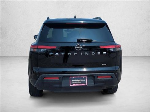 Used 2022 Nissan Pathfinder SV FWD image 7