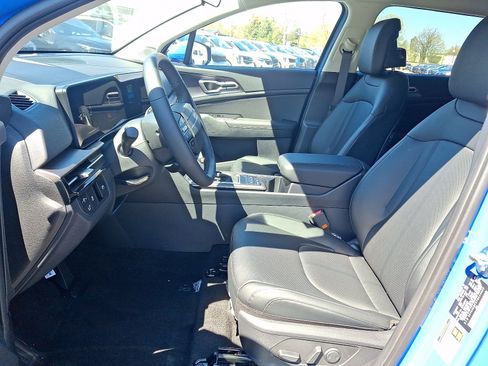 New 2026 Kia Sportage EX AWD/4WD image 9