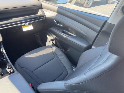 New 2026 Hyundai Tucson SE image 10