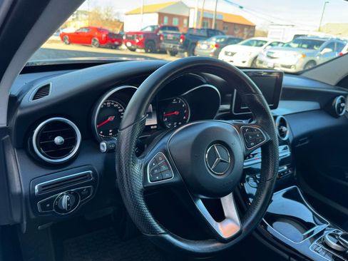 Used 2015 Mercedes-Benz C 300 4MATIC Sedan image 19