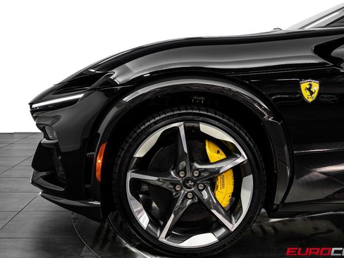 Used 2026 Ferrari Purosangue AWD/4WD image 18