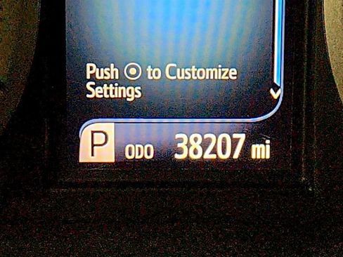 Used 2020 Toyota Sienna XLE image 16