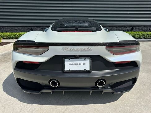 Used 2023 Maserati MC20 Coupe RWD image 12