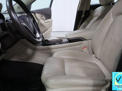 Used 2014 Buick LaCrosse Leather image 18