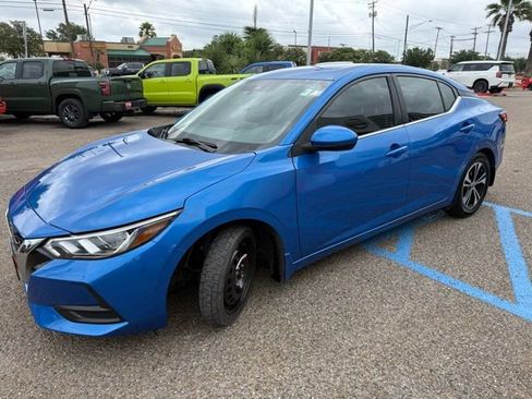 Certified 2022 Nissan Sentra SV image 3