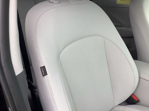 Certified 2026 Hyundai Kona SEL Sport AWD/4WD image 10