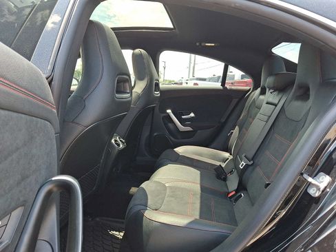 Used 2023 Mercedes-Benz CLA 250 4MATIC image 10