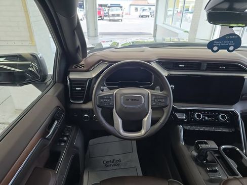 Certified 2025 GMC Sierra 1500 Denali w/ Denali Reserve Package AWD/4WD image 12