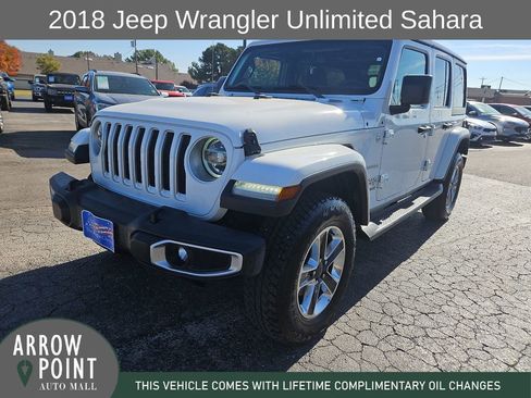 Used 2018 Jeep Wrangler Unlimited Sahara w/ Safety Group image 4